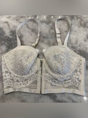 Victoria’s Secret White Lace Bustier Bra 36C | Front Zip | Longline | BNWT 🤍